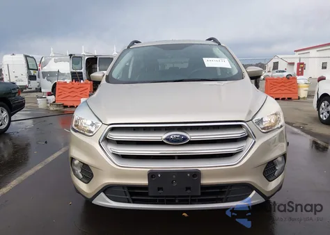 2018 Ford Escape Se z USA, uszkodzony, nr VIN 1FMCU0GD2JUC61498